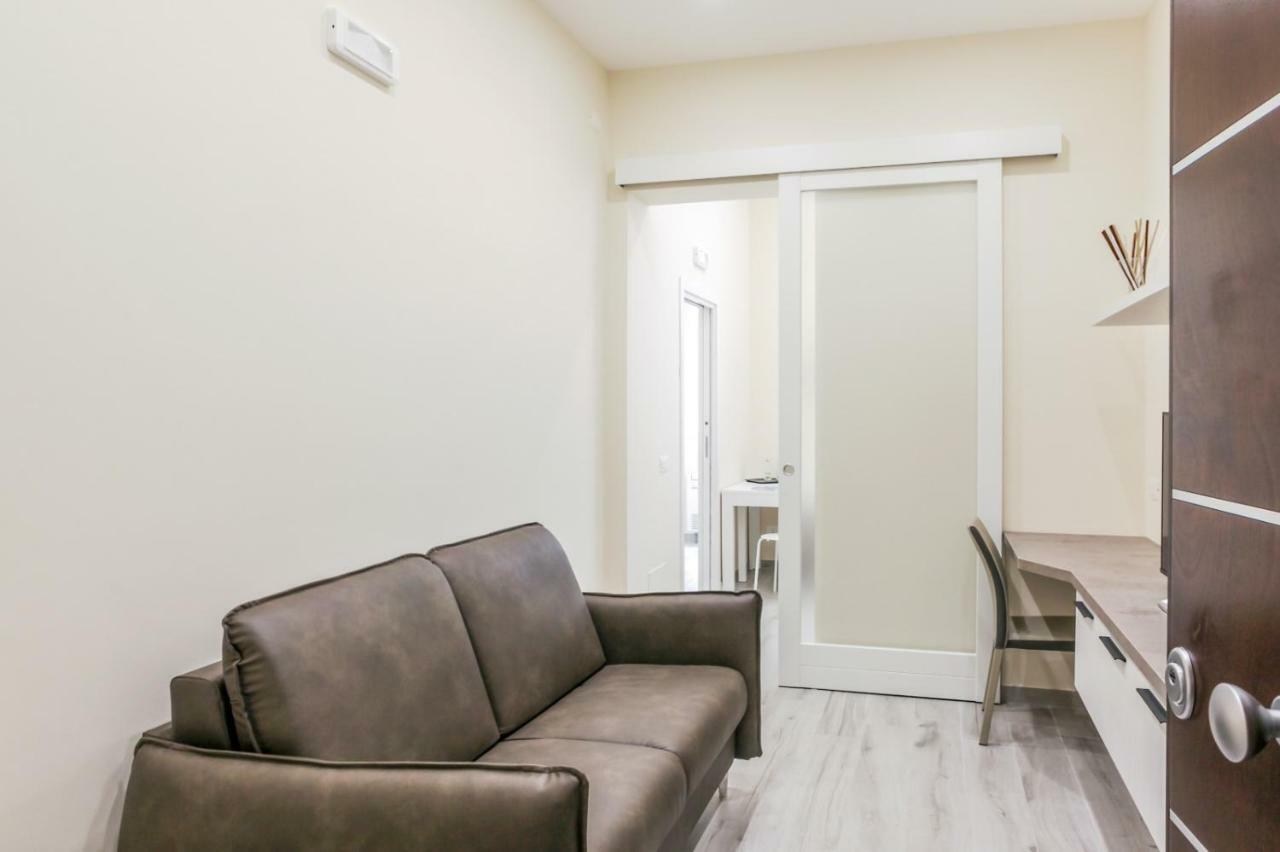 Bari Centrale Railway Station Apartment Dış mekan fotoğraf